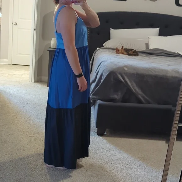 Loft Maxi/Midi Dress - Picture 2 of 8